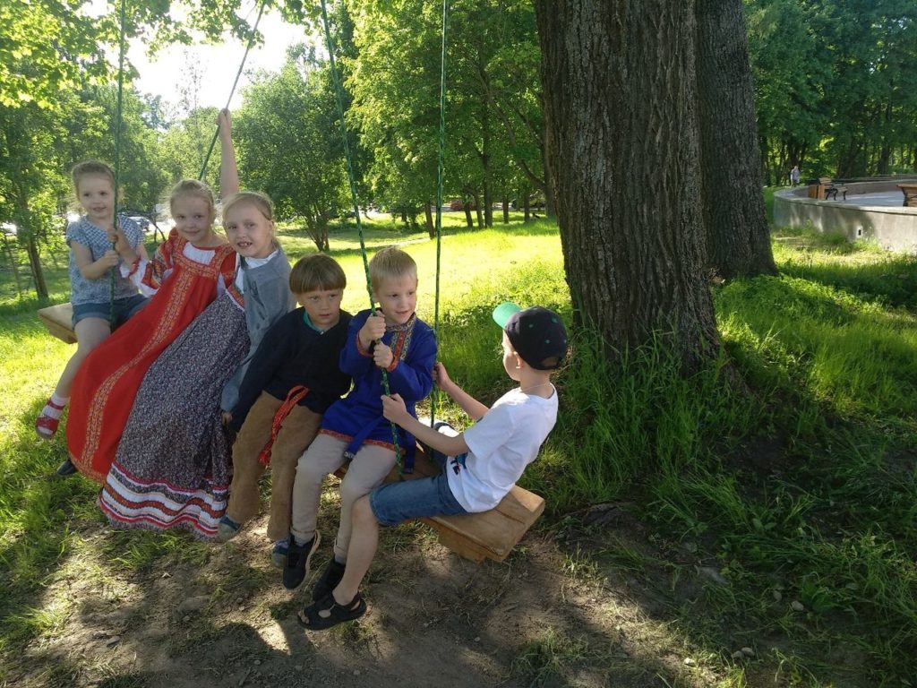 Троица 4